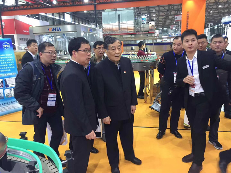 �L������ϵ�y