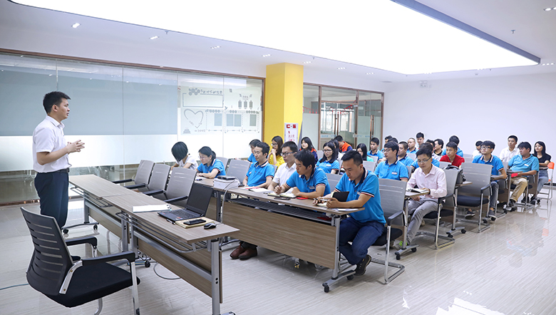 2019第一季度總結暨年終獎頒獎典禮 2019第一季度總結暨年終獎頒獎典禮